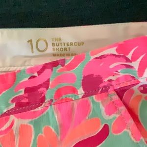 Lilly Pulitzer Buttercup shorts size 10